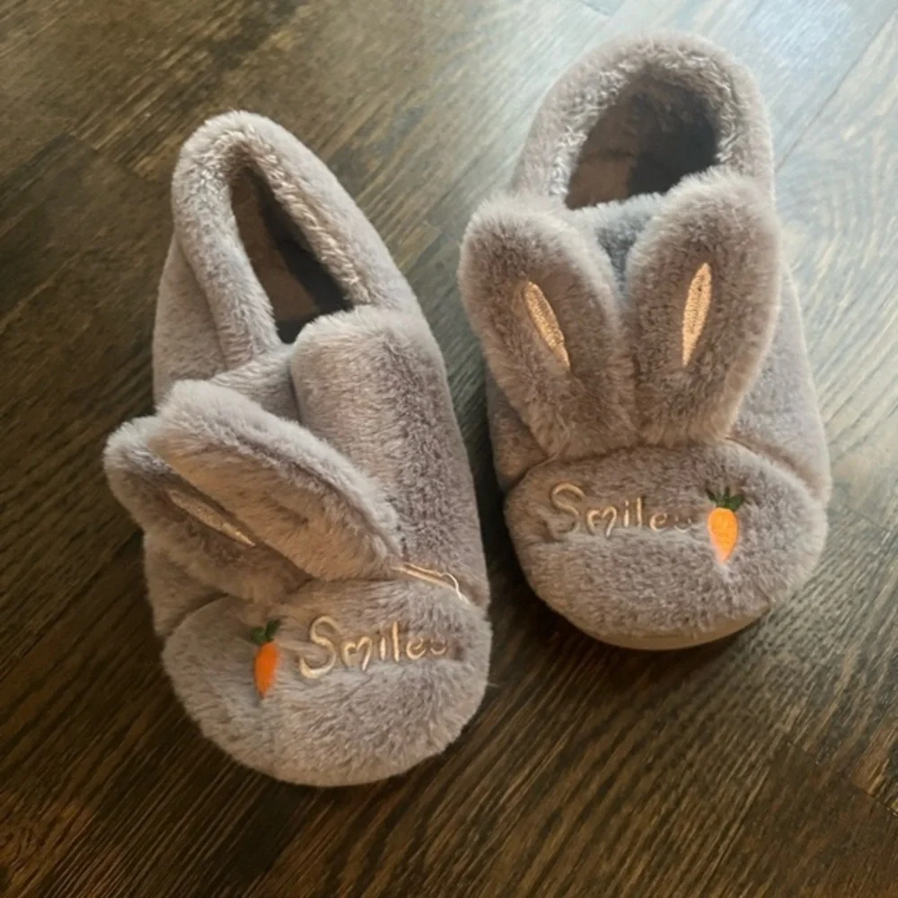 NEW Gray Bunny Slippers Carrot Embroidery Easter Bunny Easter Basket | 2.5-3.5